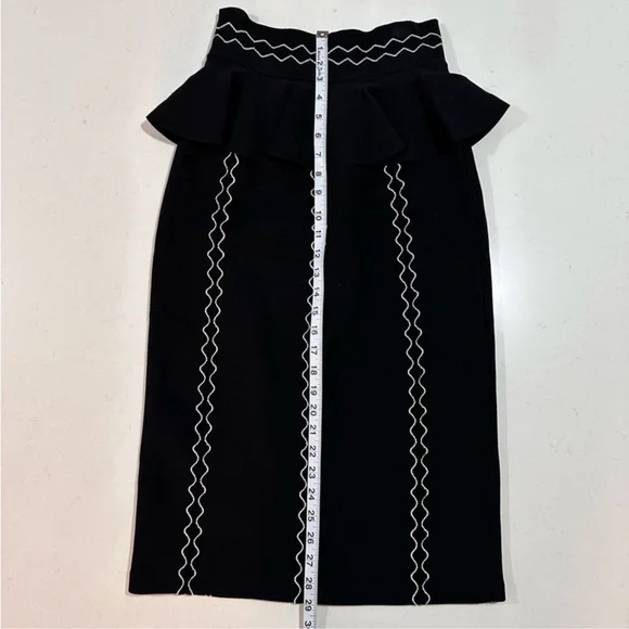 Alexander McQueen Stretch-Jersey Midi Skirt - Size S - Picture 14 of 16